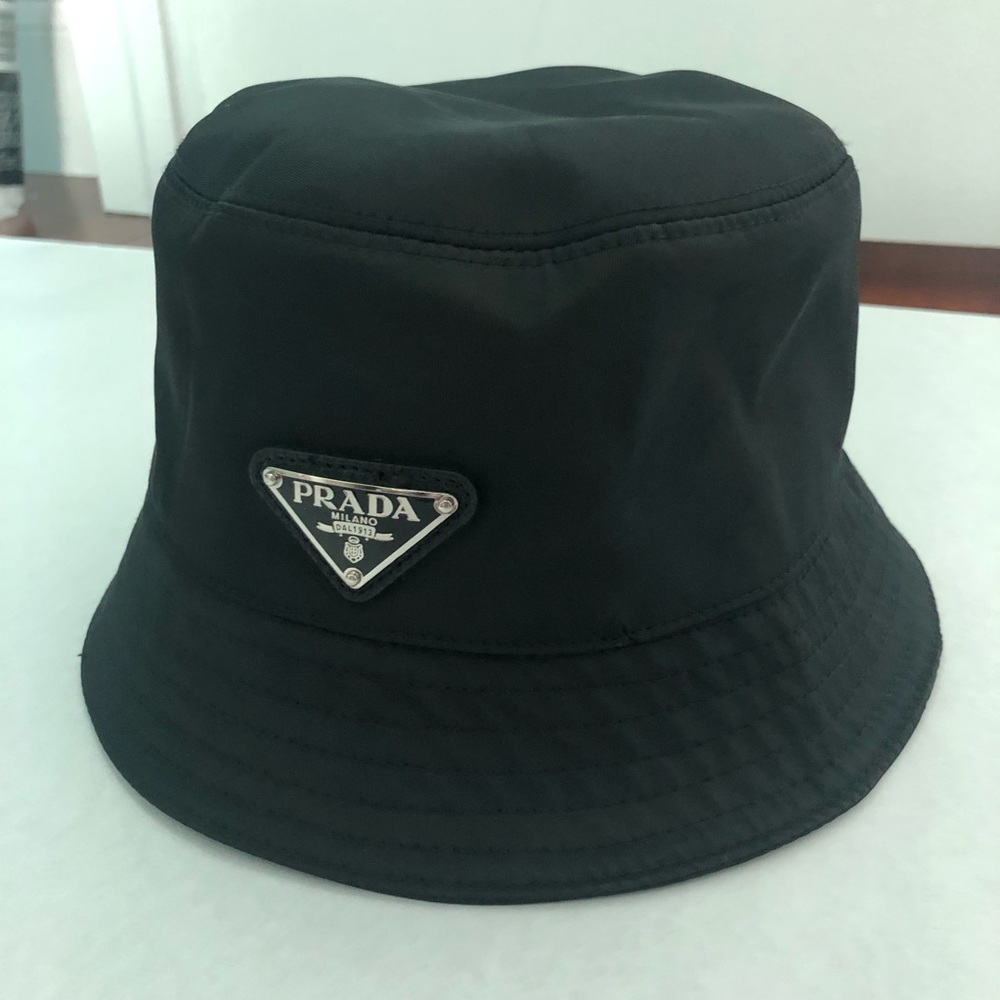 Prada Black Nylon Bucket Hat - size medium - like new